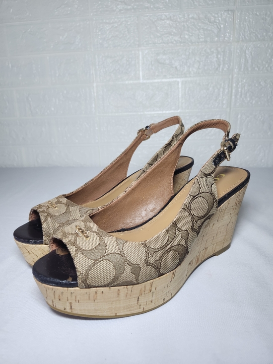 Coach Women's Slingback Wedge Sandals Tan Monogram Size 8 - Picture 4 of 15